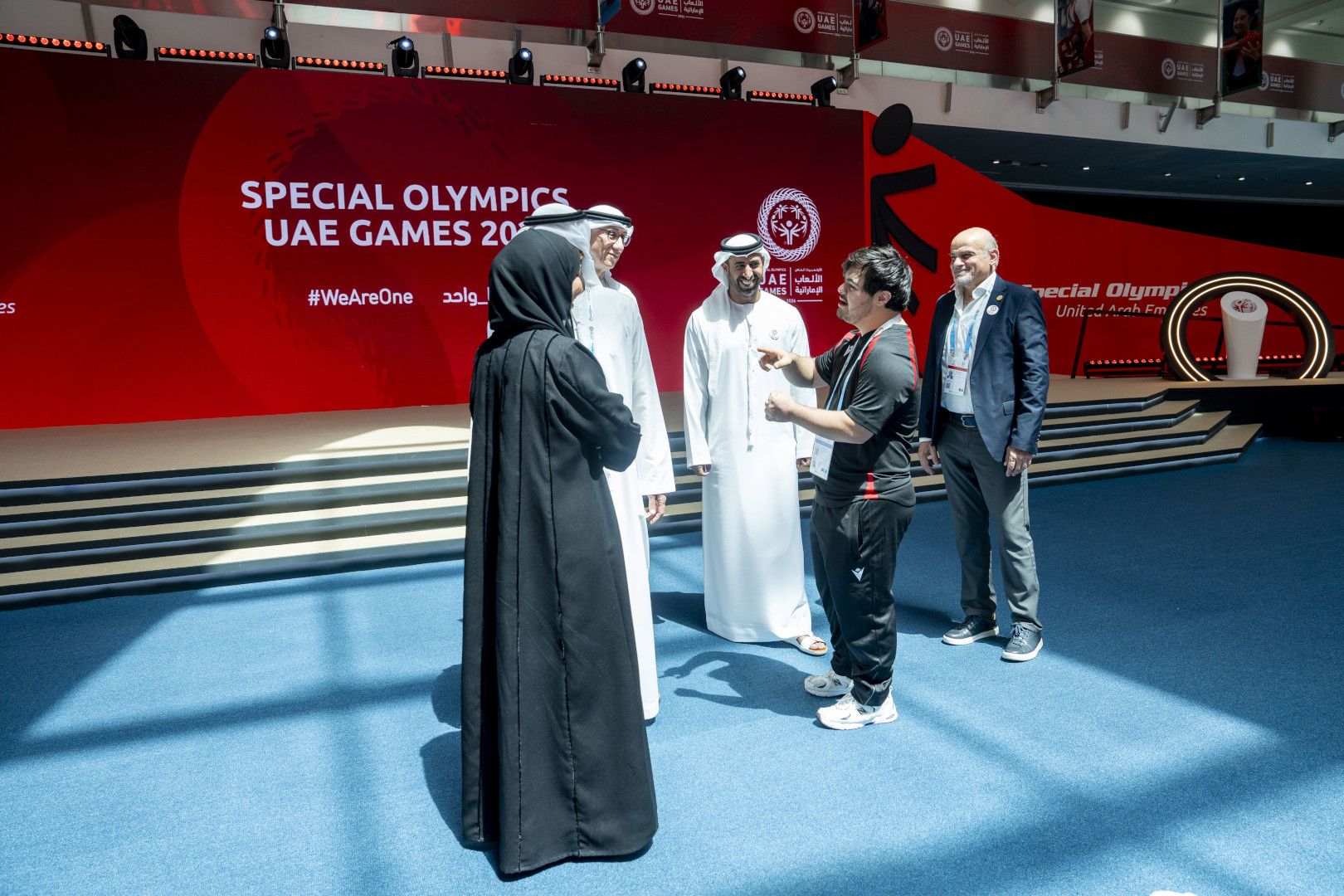 Awarding8.jpg