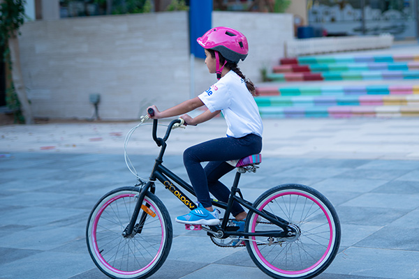 تعلم ركوب الدراجات