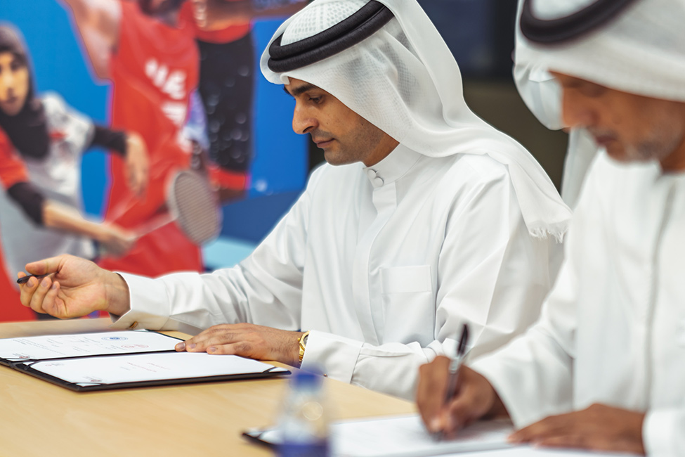 AD Youth Hub - Signature  - 03.11.2021